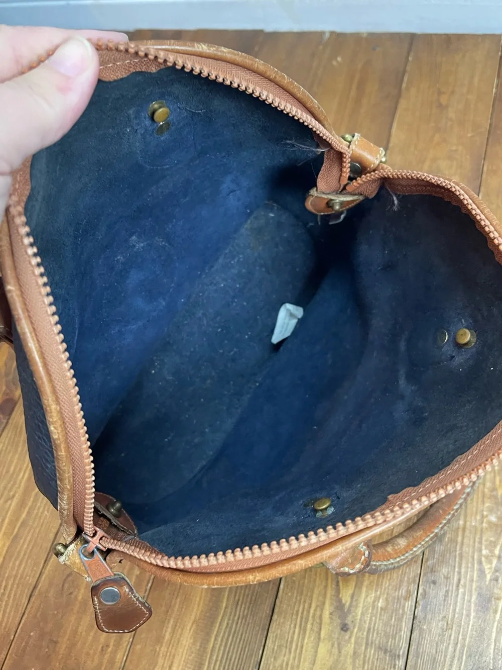 Dooney And Bourke vintage all weather leather dome satchel project bag